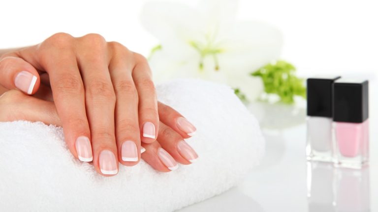 detox manicure, detoks manicure, regeneracja paznokci, łamliwe paznokcie, detox dla paznokci, jak zregenerować paznokcie po hybrydach