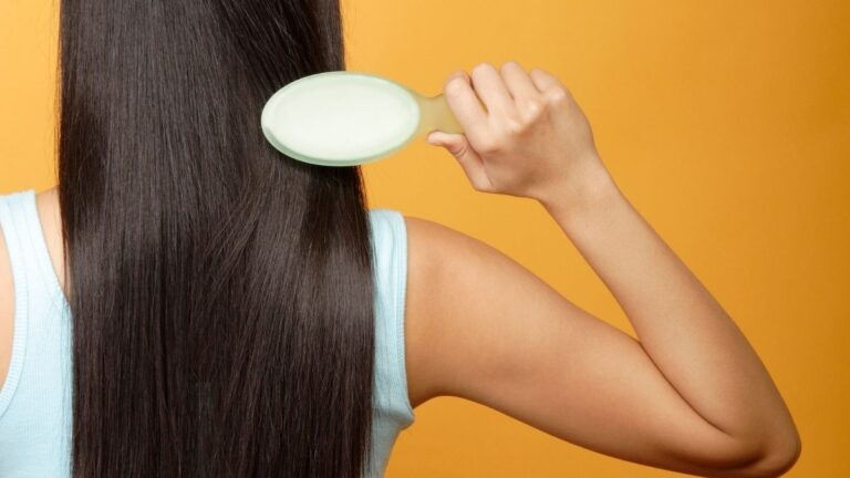 jak prawidłowo czesać włosy, jak poprawnie czesać włosy