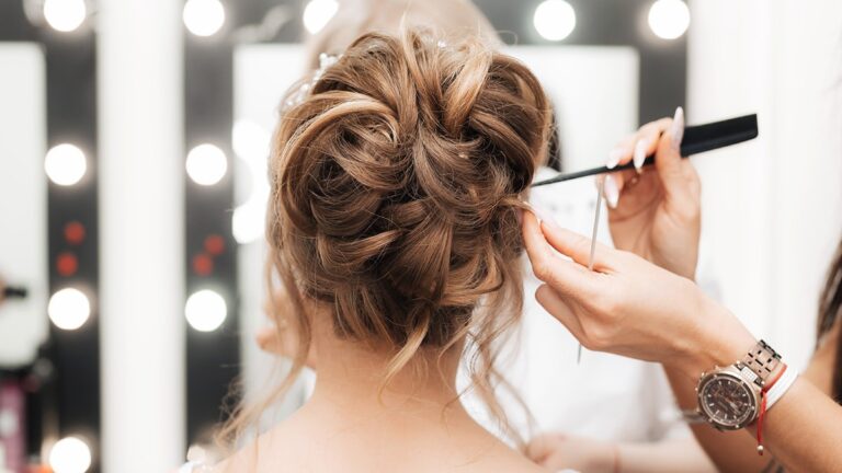 fryzjer na ślub, fryzjer na wesele, jak wybrać fryzjera ślubnego