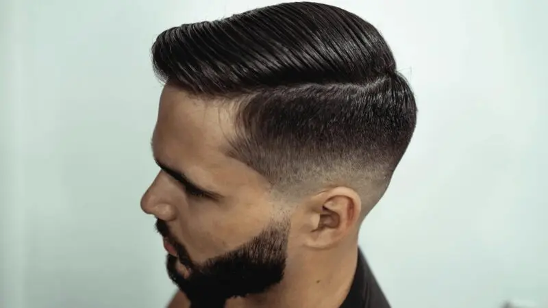 Undercut - przykład fryzury