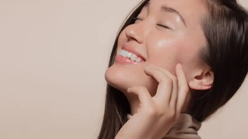 Uśmiechnięta dziewczyna