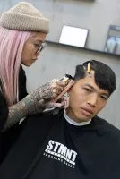 STMNT, peleryna fryzjerska, czarna